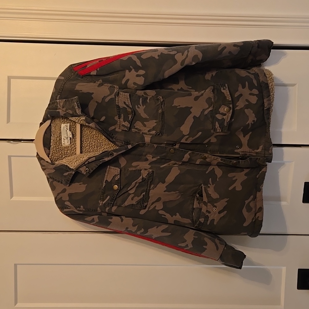 Vintage Havana size small camo jacket
